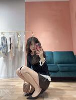 骚逼姐姐手机里居然没裸照0