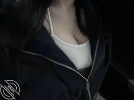 白白嫩嫩粉粉的骚奶子0