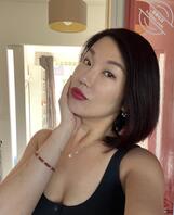 今天发现妈妈成为了班里一个小群体的意淫对象，感觉好讨厌2