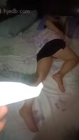 13.【实录】下迷药内射了昏睡的妈妈