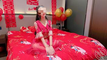 【超清原创】内射了“新婚之夜”的秀禾姐姐，还爆插了她的菊花，各种姿势潮喷2