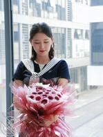 把你们想操的骚逼发出来2