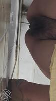 母猪娟娟在公厕偷偷的拍下母亲和婆婆两个母狗呦