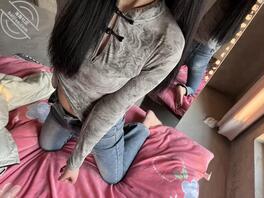 21岁妹妹被哥哥一步一步调教成母狗1