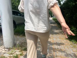 又拍着一个大肥臀少妇，。。。带劲0