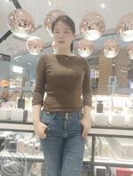 重庆荣昌，我用Al把我妈衣服去掉，变换各种姿势。