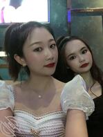 极品姐妹花大家觉得谁更骚