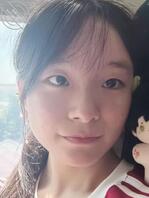 真实露脸厕拍，04年女大学生学妹刘蕾，附生活照0
