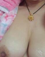 【真实原创】59岁丈母娘丰满奶子大硬奶头1