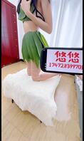 悠悠 6  端午节的妹妹悠悠粽香挑逗我 让我桌子上后入内射小骚穴