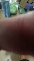 街射，往新来的清纯学妹身上射尿