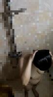 重新发偷拍巨乳妈妈洗澡0