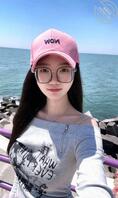 长沙极品反差人妻【李晶】 表面清纯眼镜斯文女 背地里骚浪出轨婚床偷拍