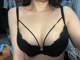 骚女儿的奶胀胀的内衣接不住了2