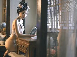 懵懂的摄影师碰上成熟的模特1