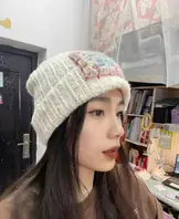 极品女大学生 花样真多 足交 口交 打飞机 就问给你一个这样的妹子你能控制不射吗0