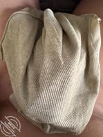 看着乱伦片，拿着丈母娘内裤幻想0