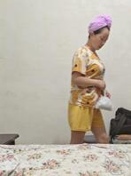 偷拍妈妈洗澡5.02