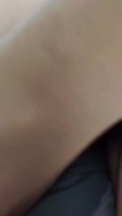 为什么老婆的骚逼这么黑，给我说只被两个人操过你们信不信。