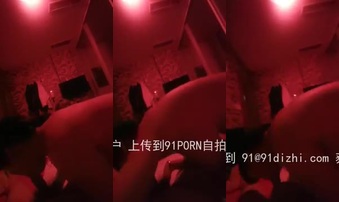 98年大胸妹