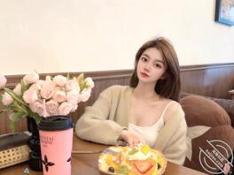 老婆在KTV当小姐，你们会点吗？0