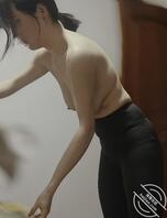 嫂子的日常2，刚健身回来！趴着欢迎大鸡巴插入