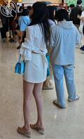 高挑短裙长腿美女  可惜没抄到底1