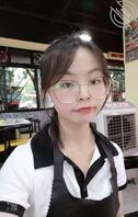 反差骚骚的眼镜婊子