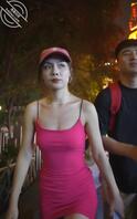 街拍抄底小姐姐0