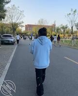 清纯大学生在线求羞辱（会给她看评论）1