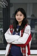 母狗怡近期生活照0