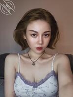 偷拍小姐妹糖糖上厕所 喝多了把她骗到男厕所尿尿慢慢欣赏1