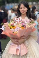 清纯反差女高苏婉芬曝光求羞辱0