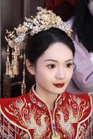 偷偷拿二姐的内裤打胶被二姐发现了，在二姐面前射了出来2