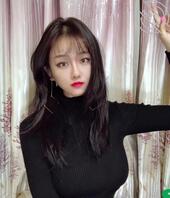 去健身房被认出来只能肉偿，然后情趣裸拍衣服都被撕烂了，等男友上班才回家0