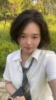 郑州大学生母狗公园露出被人看到了1