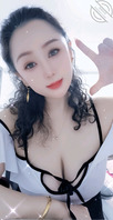 看来大家都挺喜欢骚妈妈呀，在给兄弟们饱饱眼福