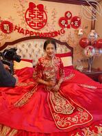 母狗婚纱照