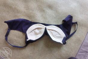 玩弄老妈的衣物2