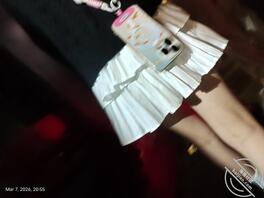 偷拍短裙长靴骚母狗，把她拖到小树林里强奸操死1