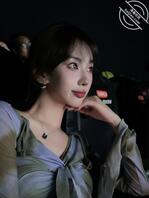 绿帽贡献老婆的骚逼