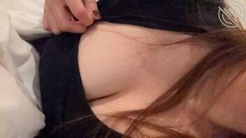 老婆被操出白浆，舔完确实是润，可约