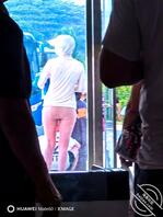 穿瑜伽裤飘流的骚逼