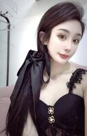 【李琪与张琪】都是琪琪 脱光衣服躺在床上 你会操李琪还是张琪呢2