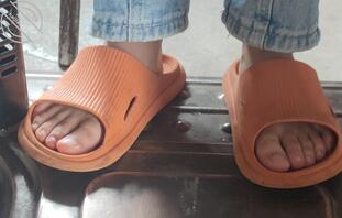 变态妹控分享堂妹的日常生活照。（十七）2