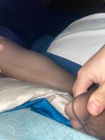 摸摸黑丝，打个脚枪2