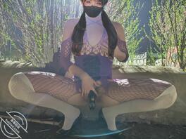 夜晚小男娘野外露出1