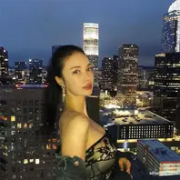 最新网传IG流出的神似徐冬冬韩国混血【EMILY】不雅视频视频全集 2