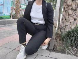 离婚四年的少妇妈妈饥渴难耐边打电话边被我猛草【原出售】2