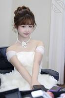 骚逼朱思静 真嫩死了 真想狠狠的操她的骚逼 求辱